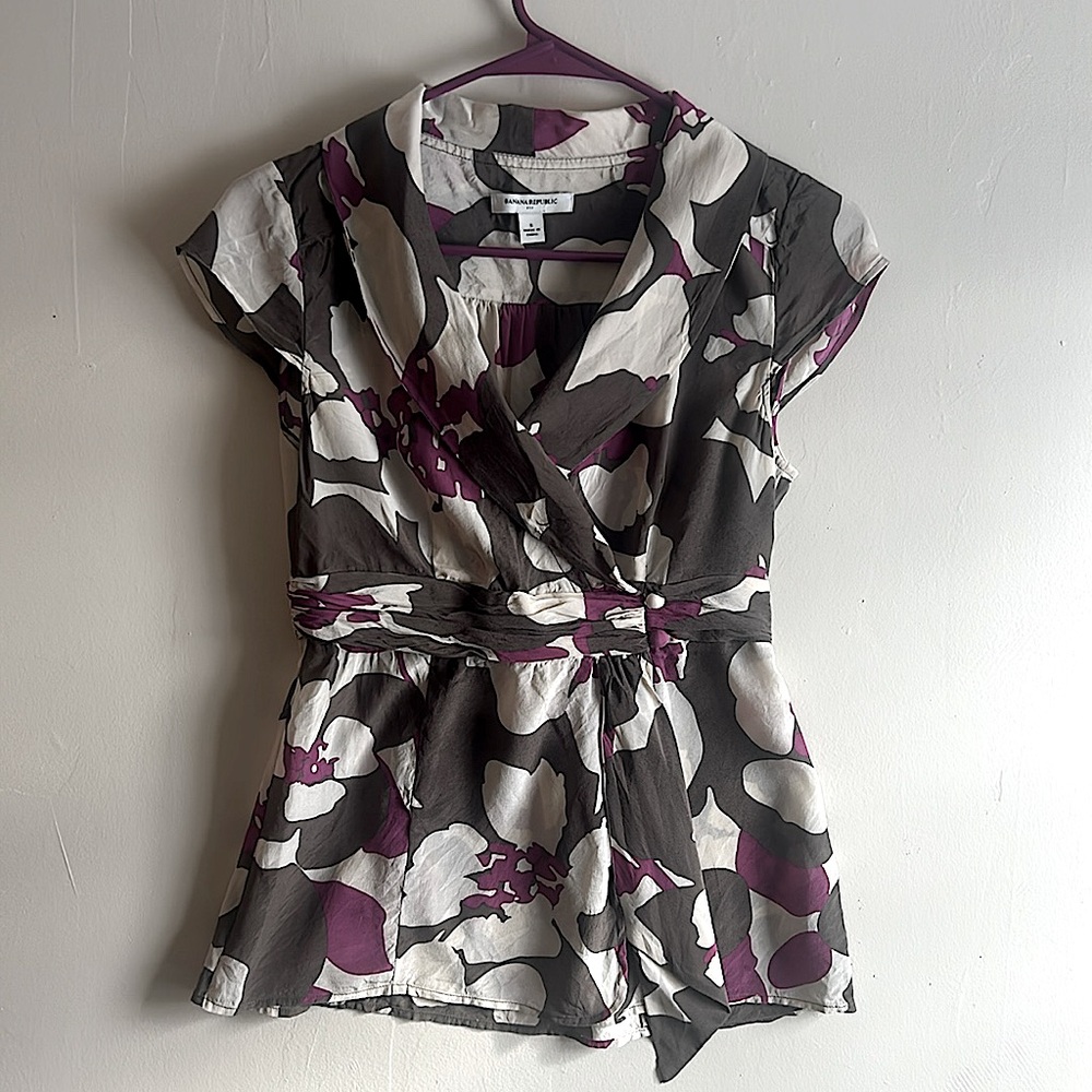 Banana Republic Factory dress top. Size small